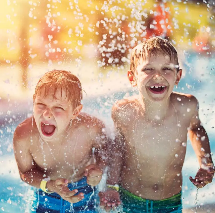 Pools für Kinder und Erwachsene